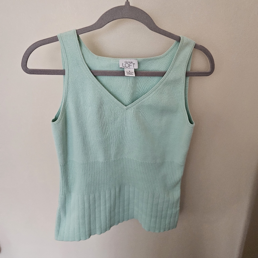 LOFT 100% Cotton Women's Light Green V-Neck Top